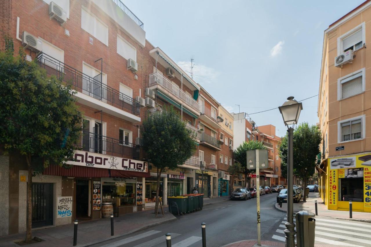 Apartamentos Reformados En Madrid Rio Exterior foto