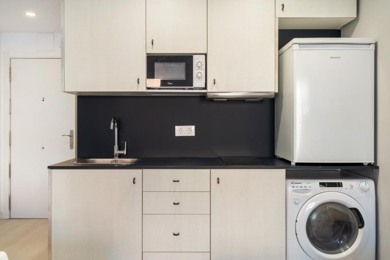 Apartamentos Reformados En Madrid Rio Exterior foto
