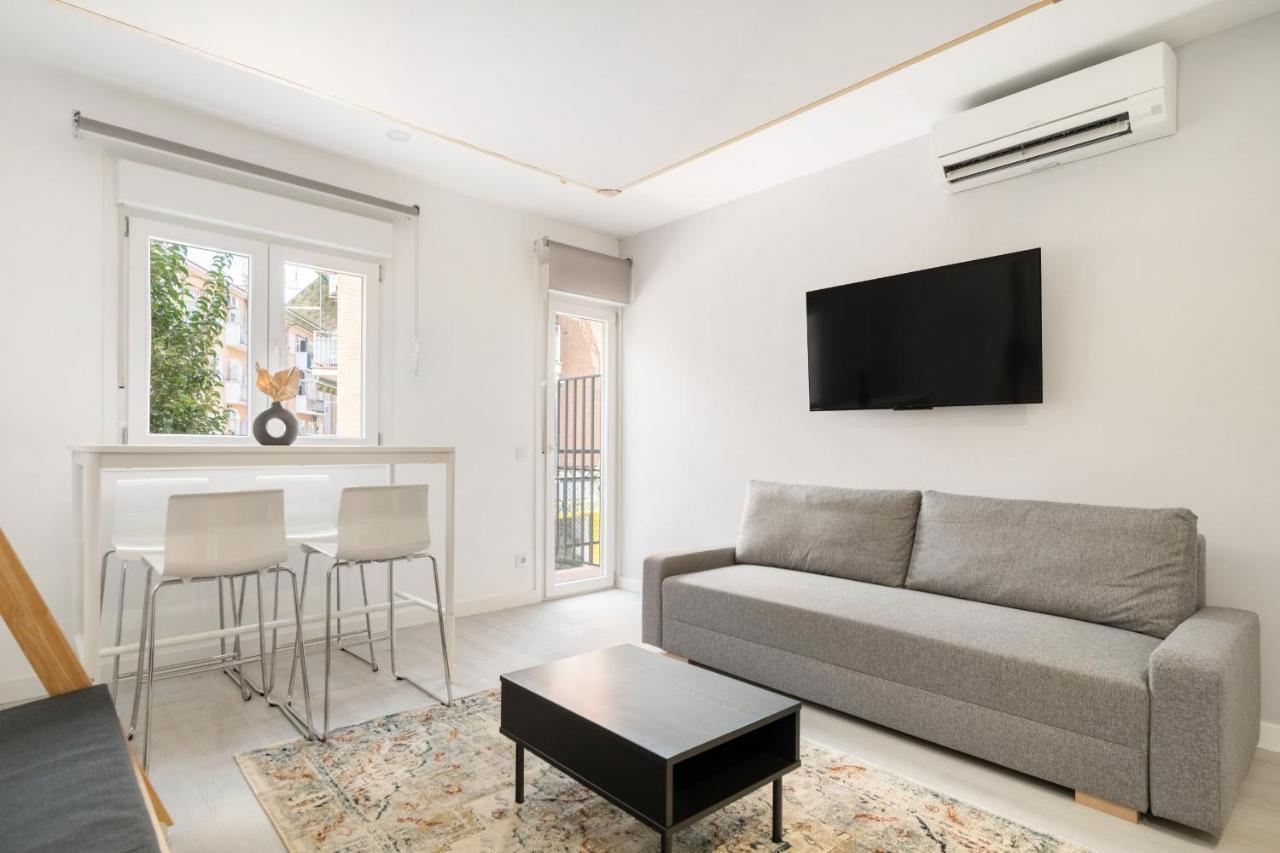 Apartamentos Reformados En Madrid Rio Exterior foto