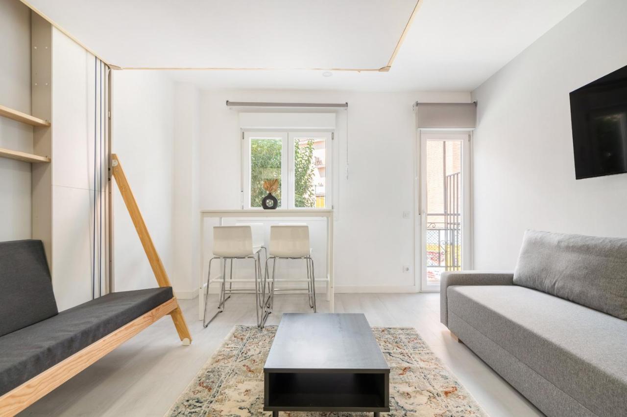 Apartamentos Reformados En Madrid Rio Exterior foto